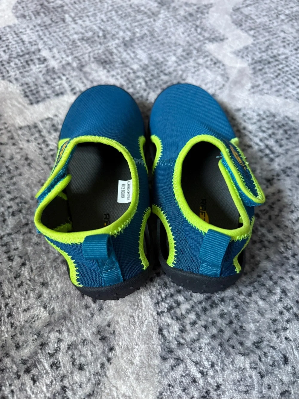 NWOT Kids Rafters Water Shoes